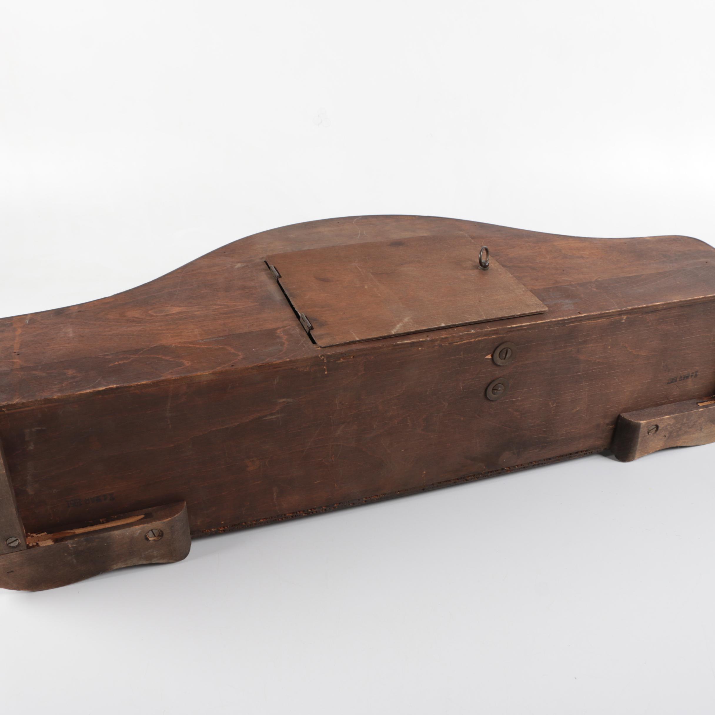 Vintage Art Deco Chiming Wooden Mantel Clock