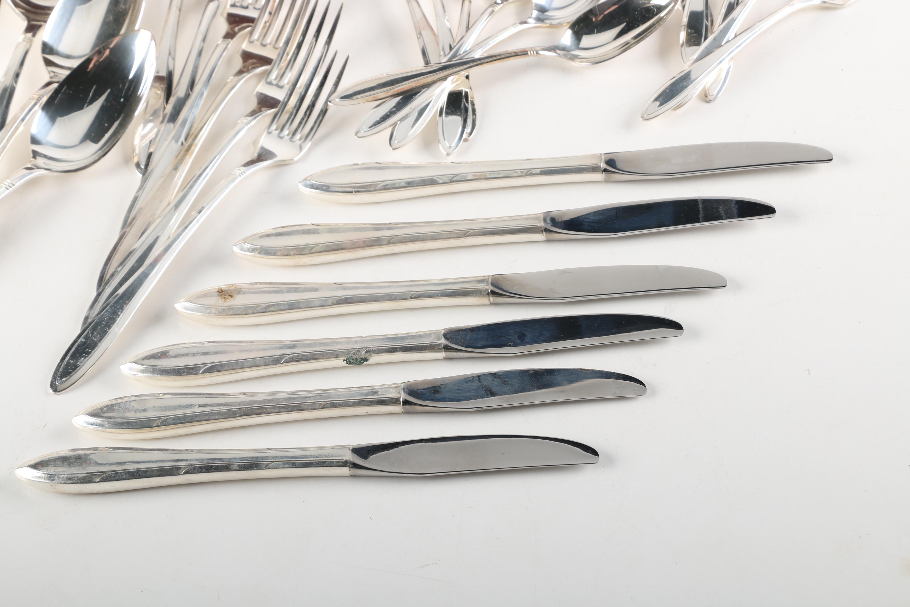 Nobility Plate "Reverie" Silver-Plated Flatware Set