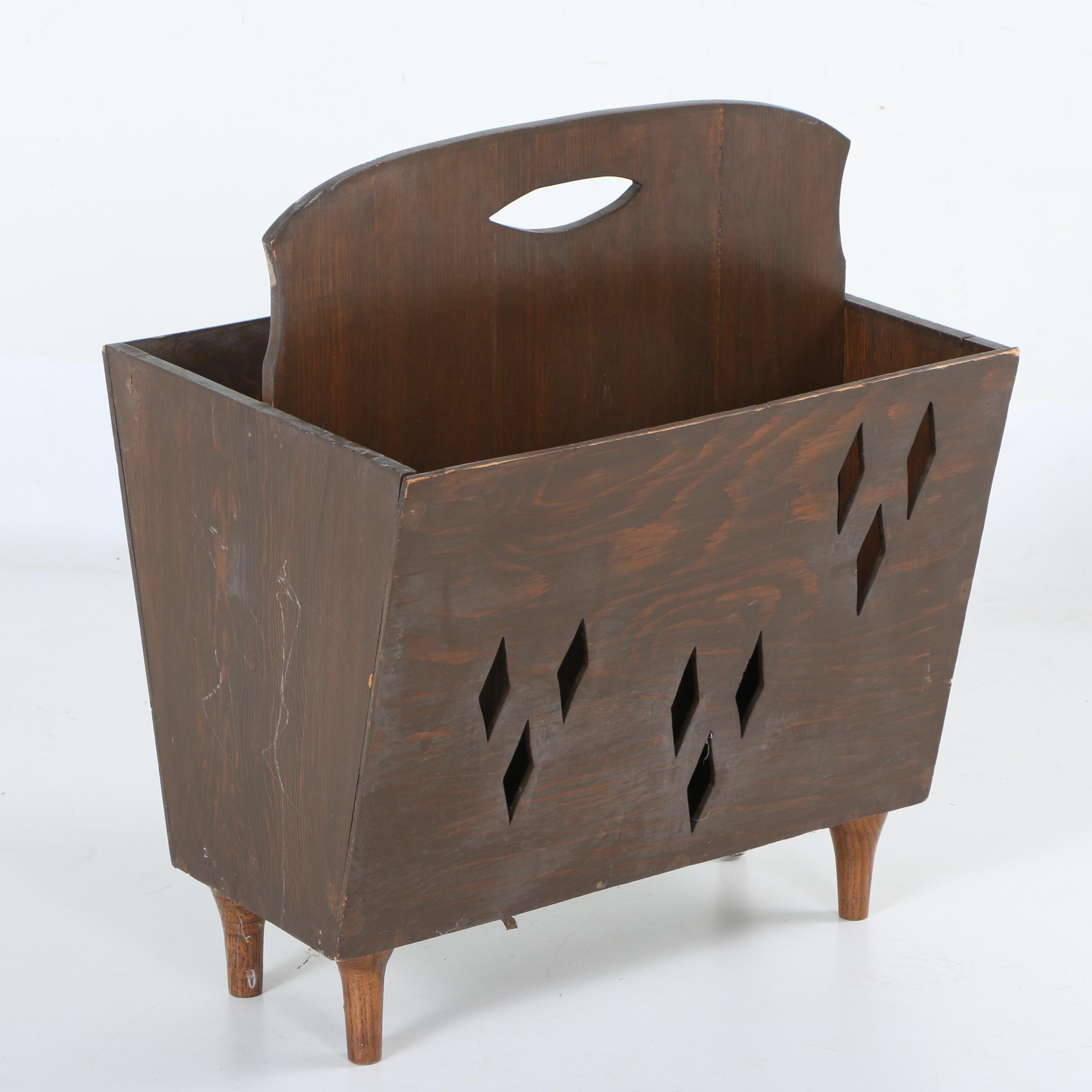 Vintage Mid Century Modern Pine Magazine Rack EBTH