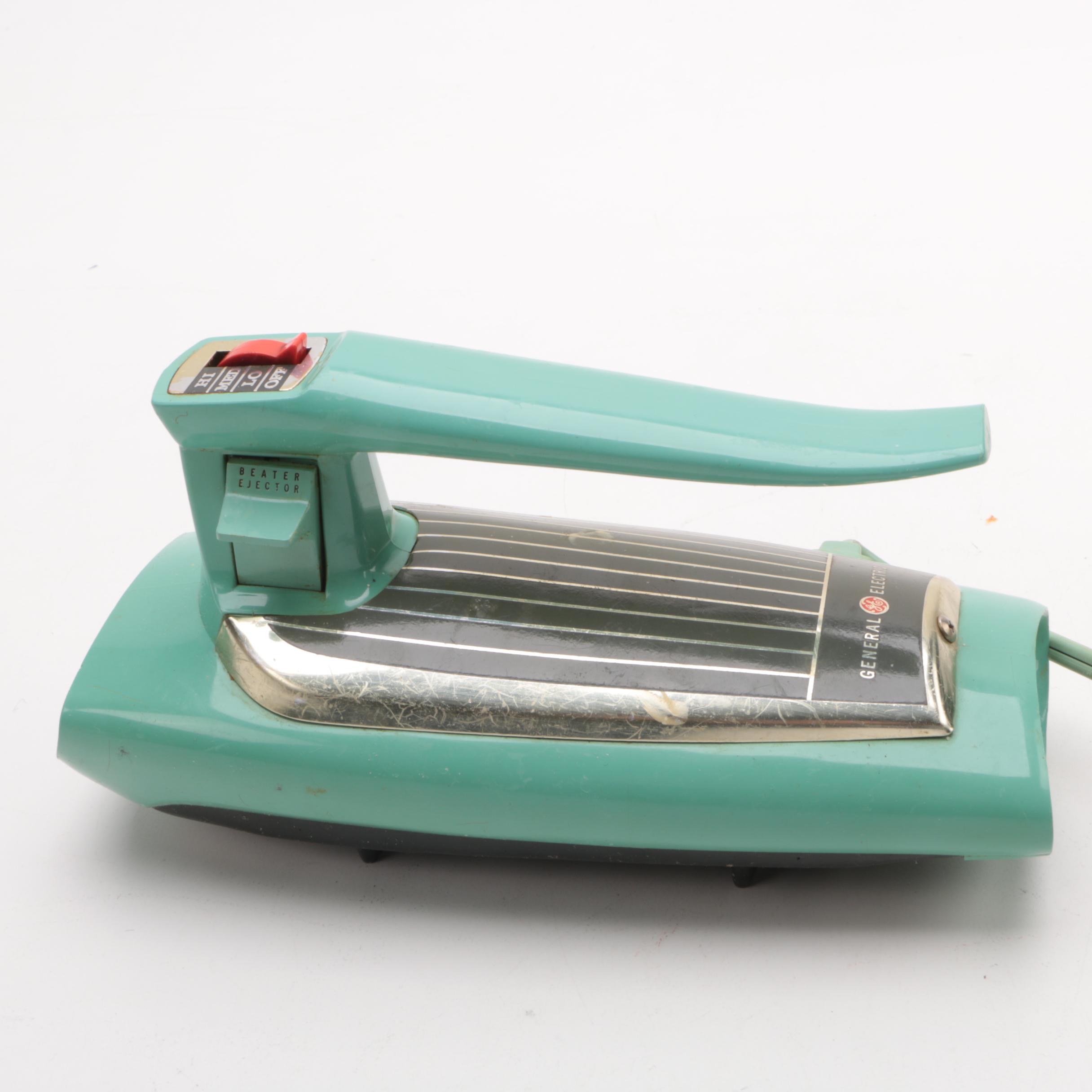 Vintage Kitchenware including Jeanette Glasbake "Blueberry"