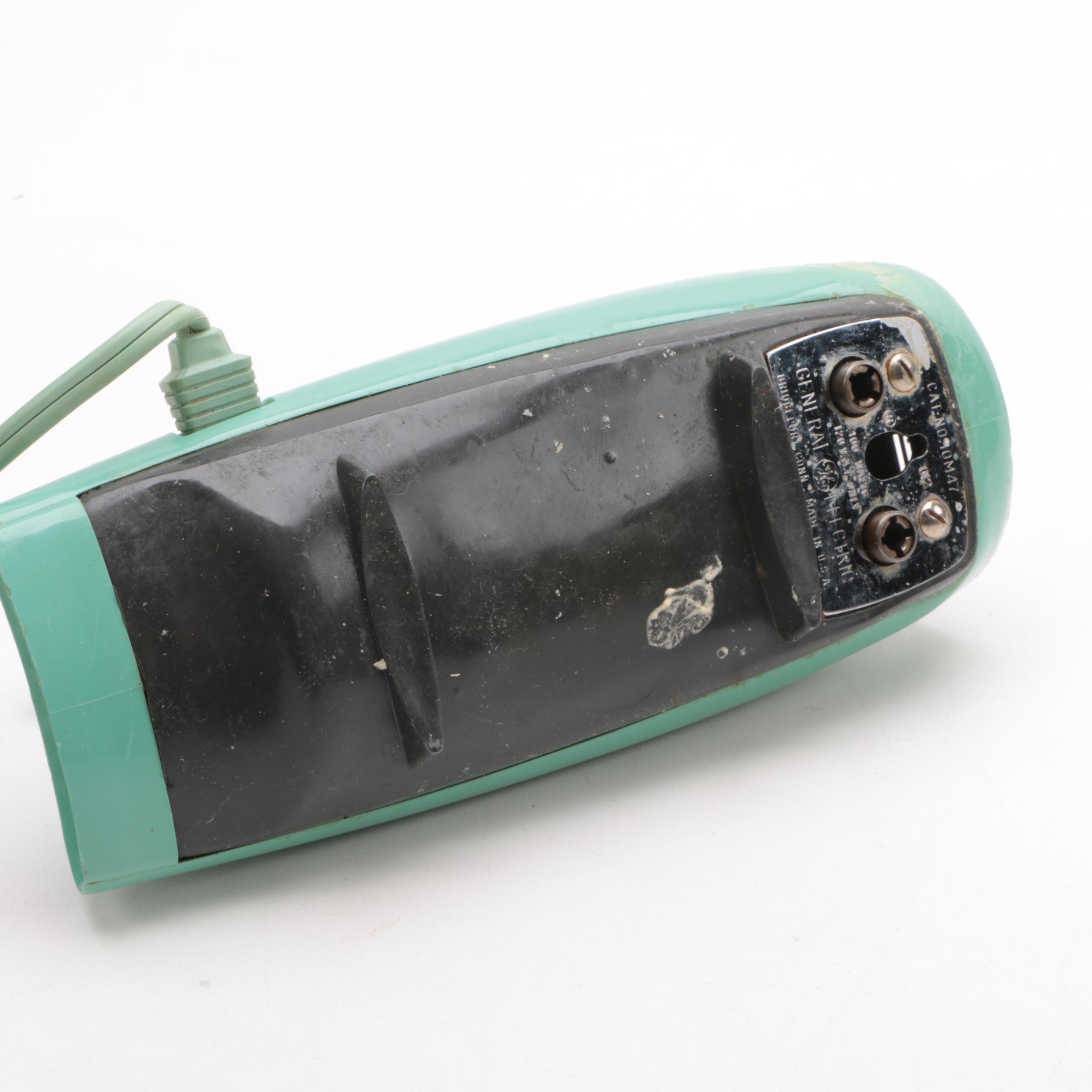 Vintage Kitchenware including Jeanette Glasbake "Blueberry"