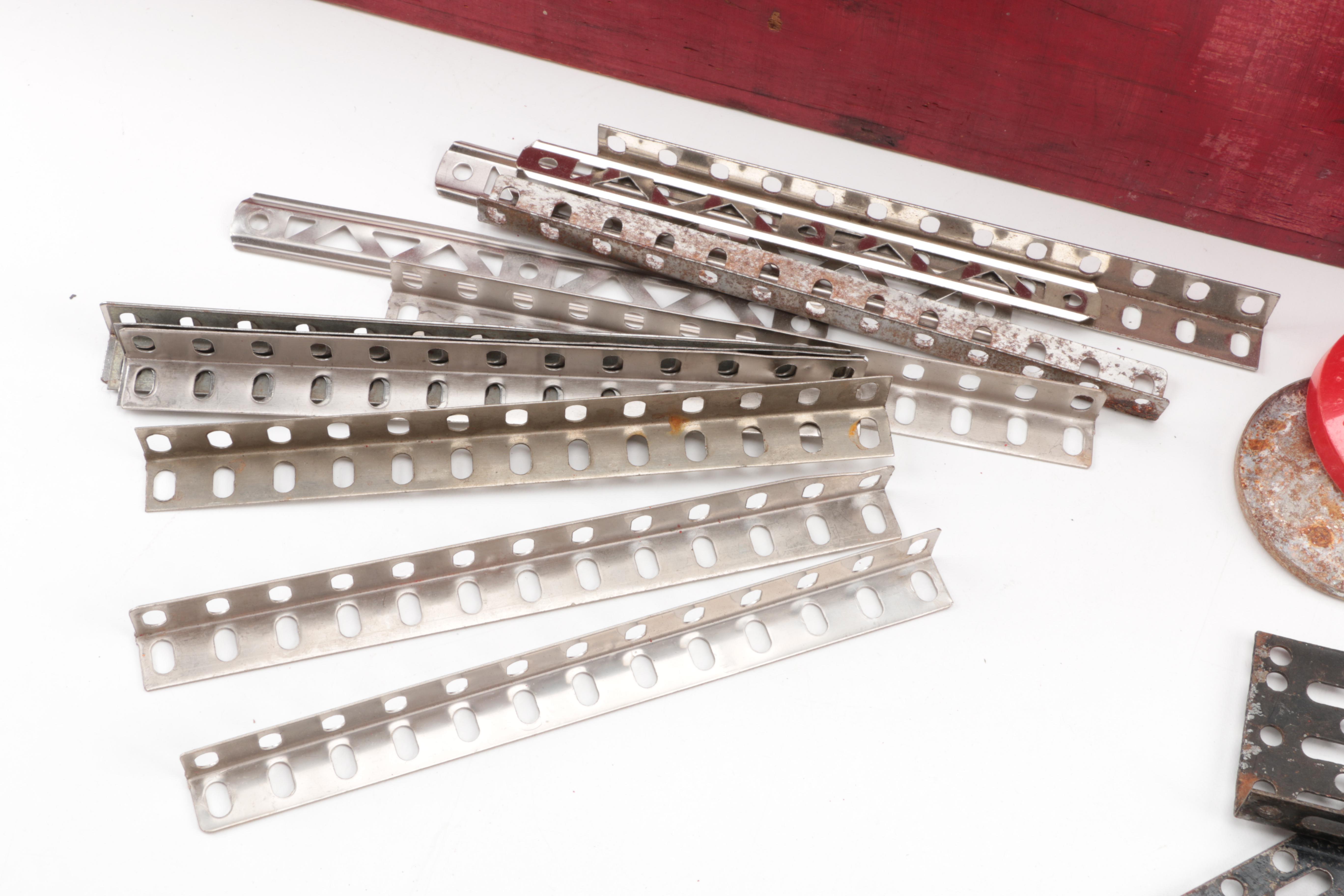 Vintage Erector Set in Wood Box