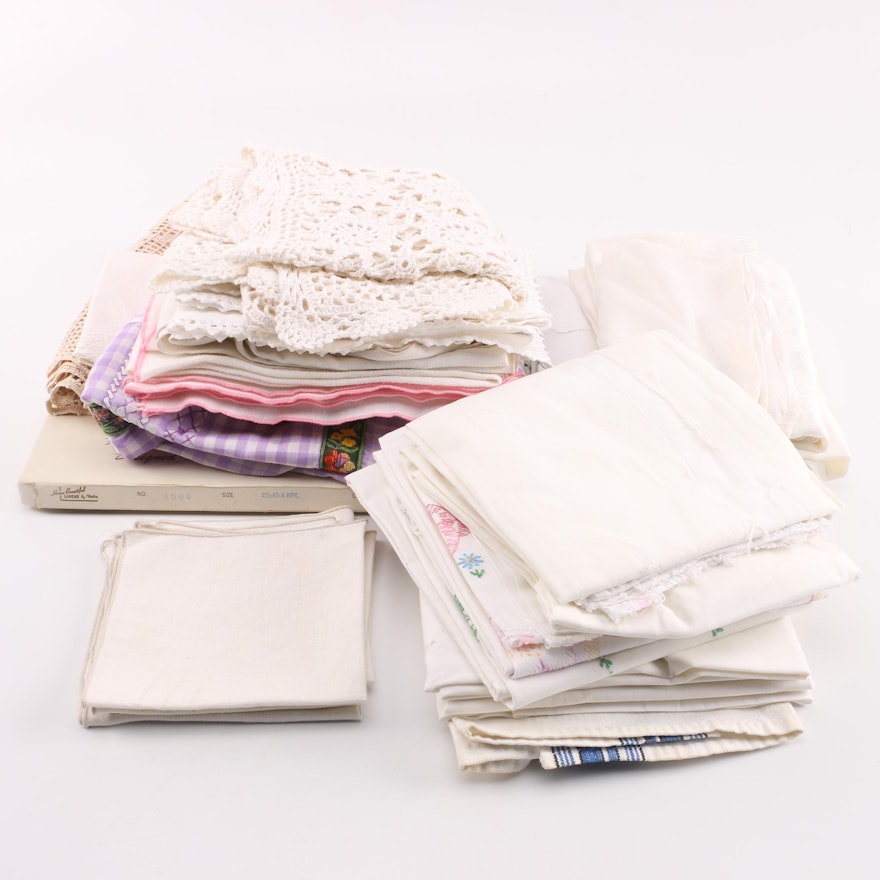 Assorted Vintage Linens