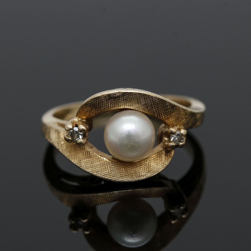 14K Yellow Gold Cultured Pearl and Diamond Ring