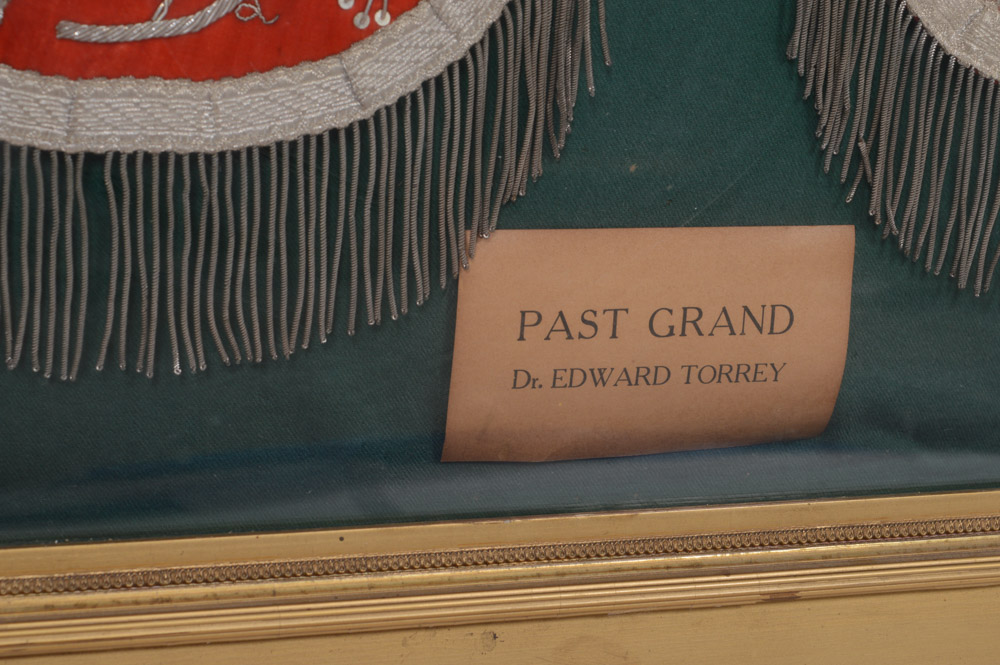 Antique Odd Fellows Fraternal Collar