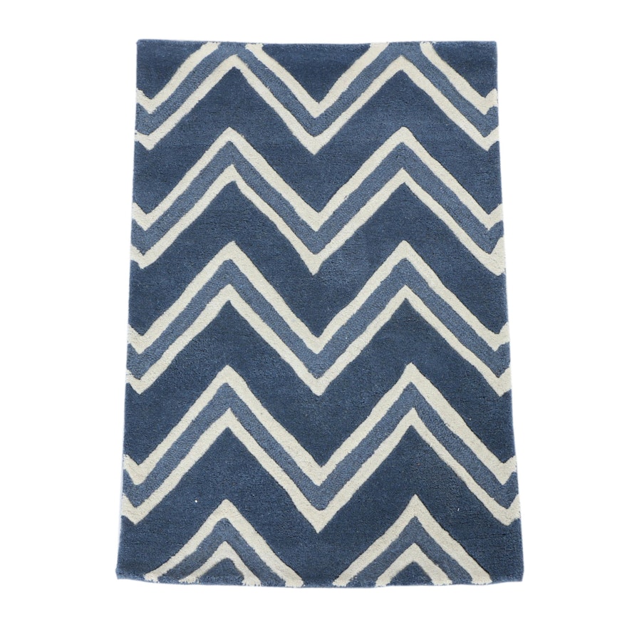 Hand Tufted Indian "Cambridge" Wool Accent Rug by Safavieh