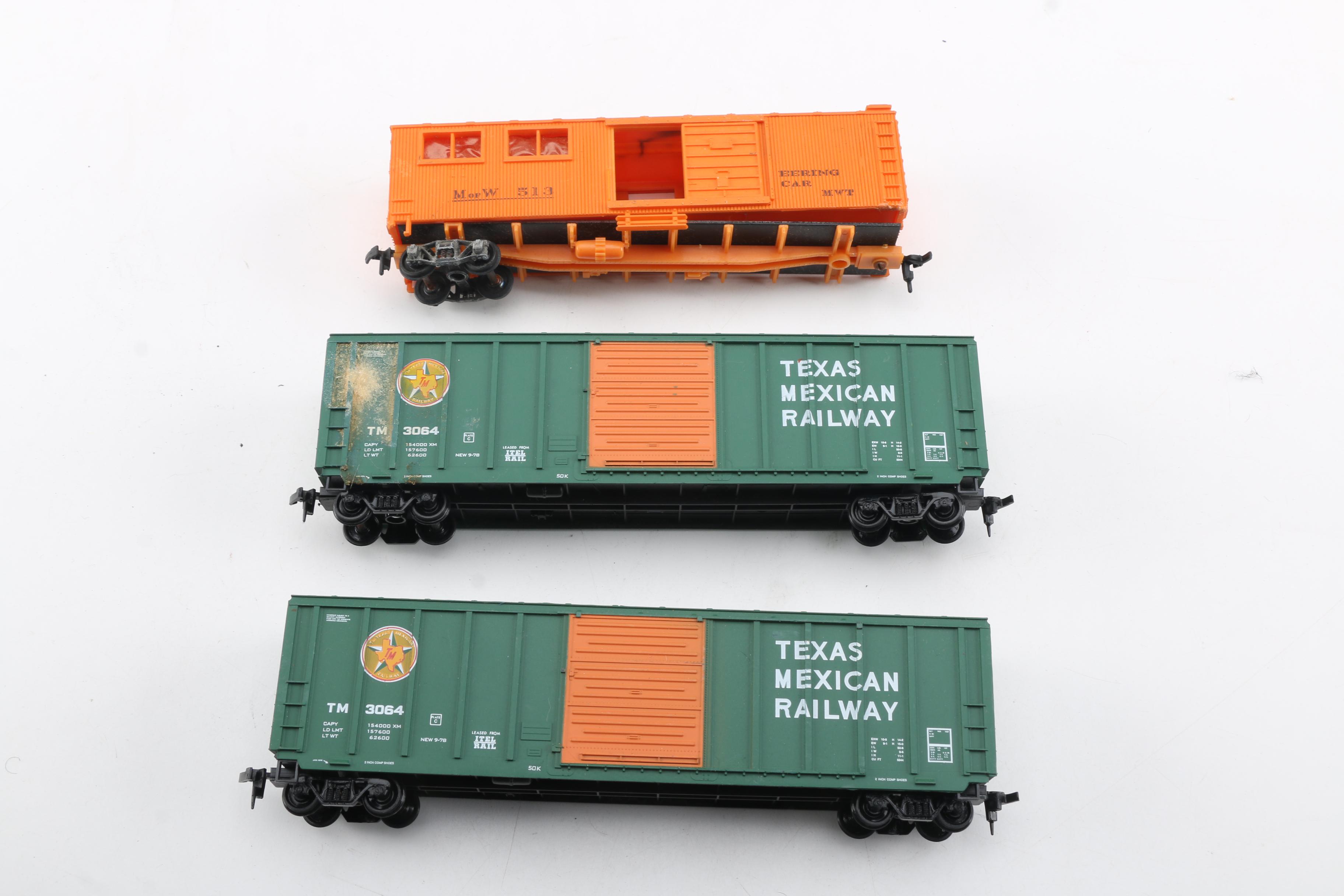 HO Scale Train Cars Including Roco Baldwin Locomotive Diesel Engine