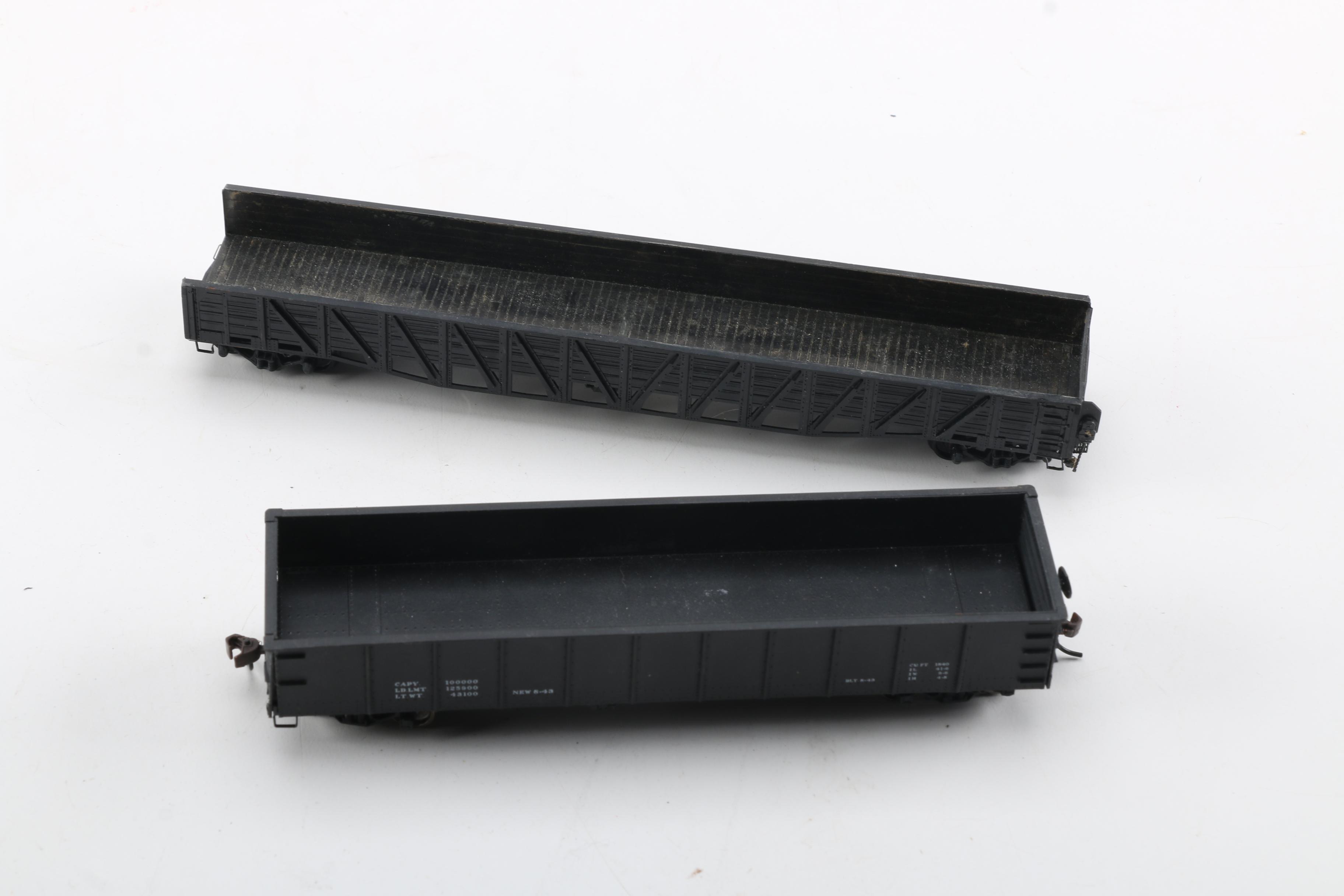 HO Scale Train Cars Including Roco Baldwin Locomotive Diesel Engine