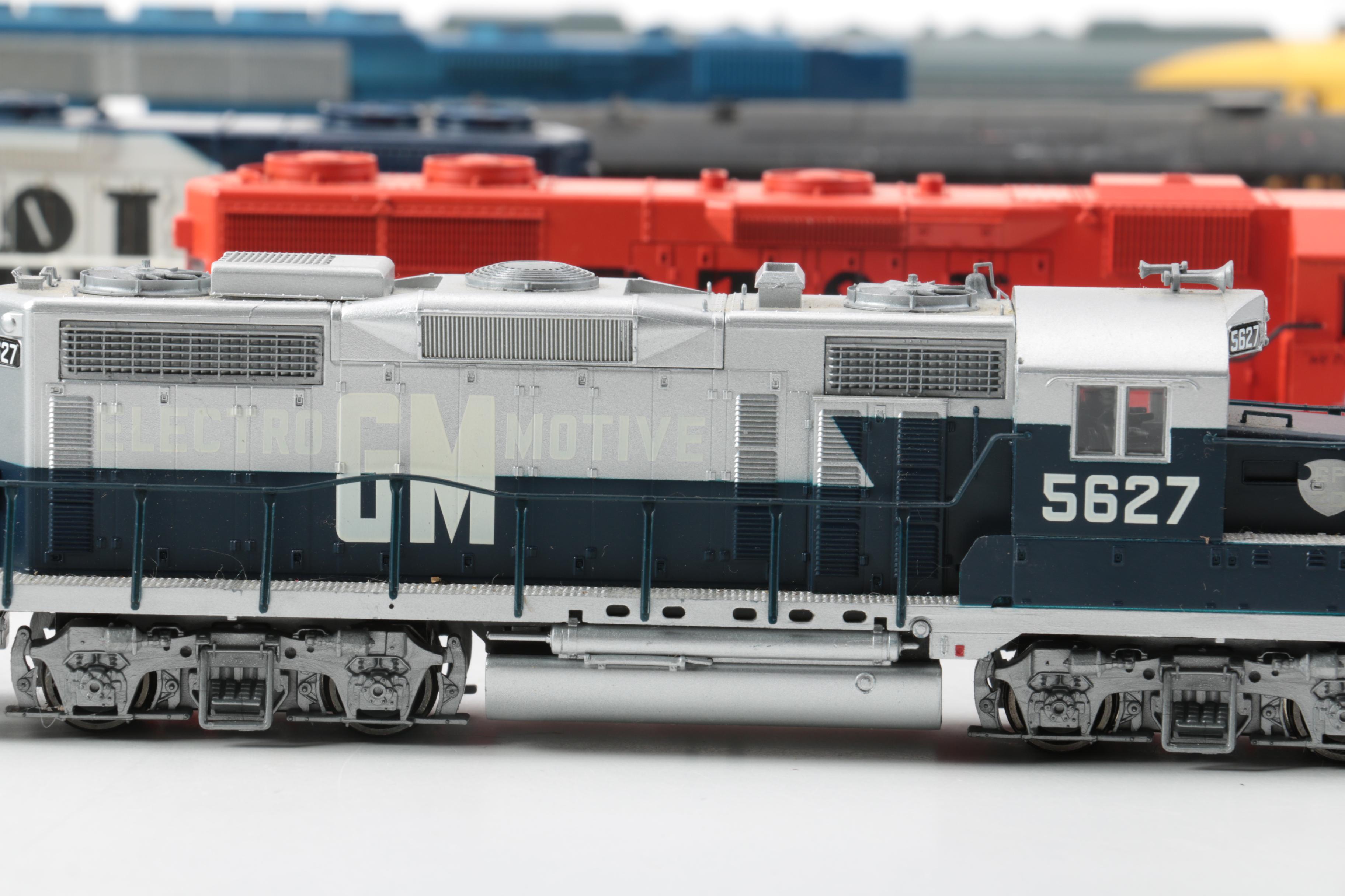 HO Scale Diesel Engines Including Bachmann "Spectrum"