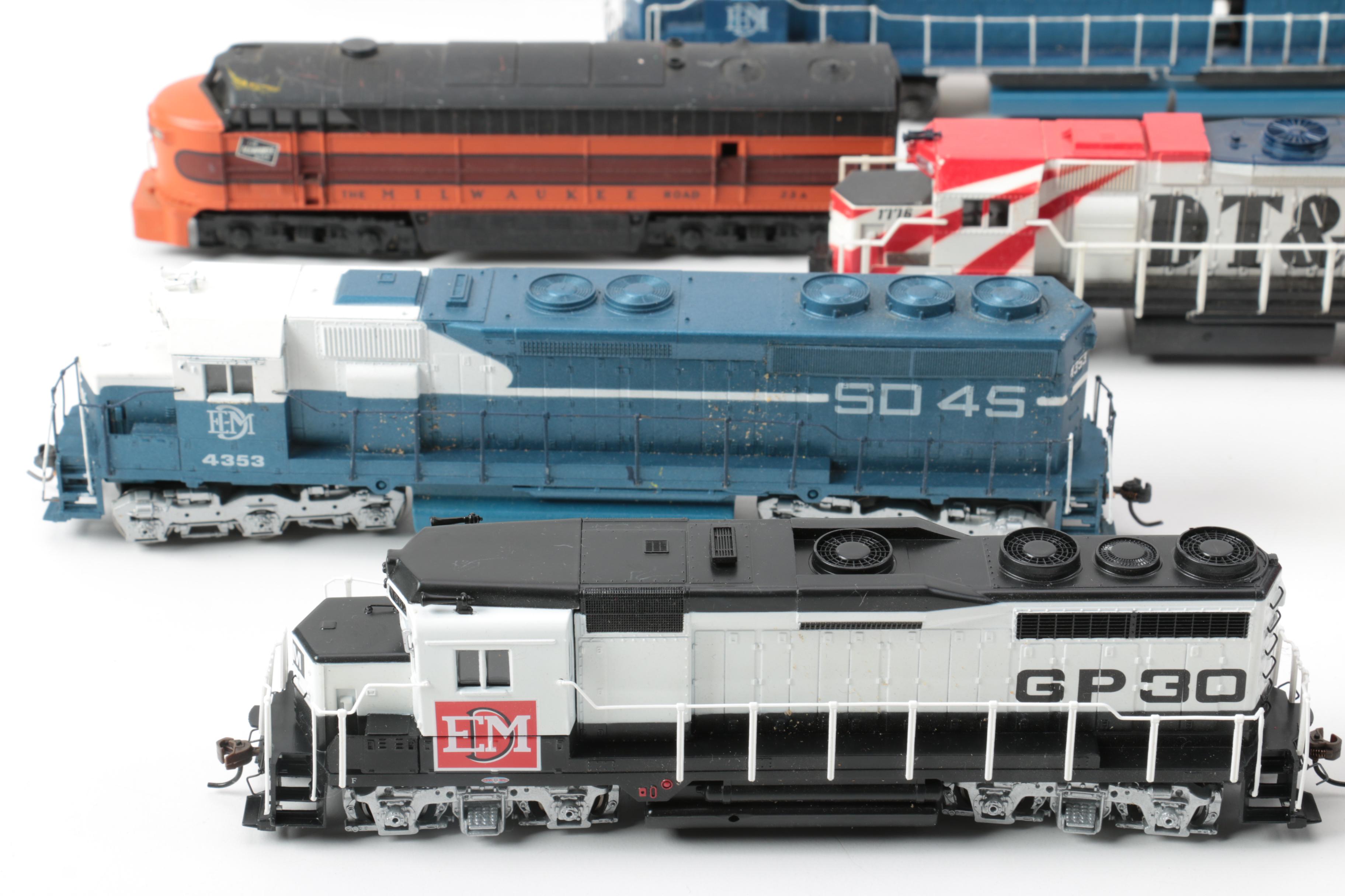 HO Scale Diesel Engines Including Bachmann "Spectrum"
