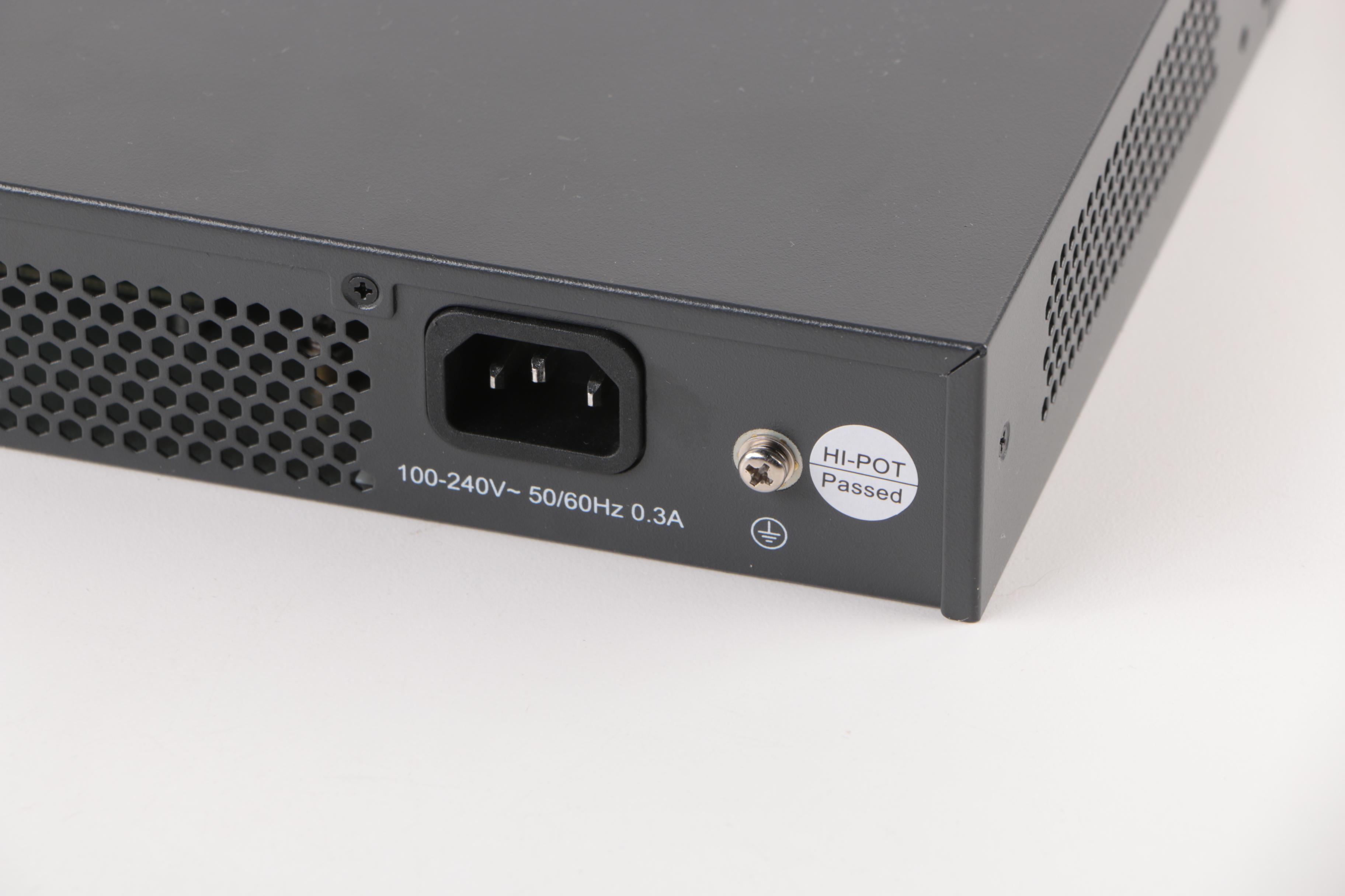 TP-Link 16-Port Gigabit Desktop/Rackmount Switch