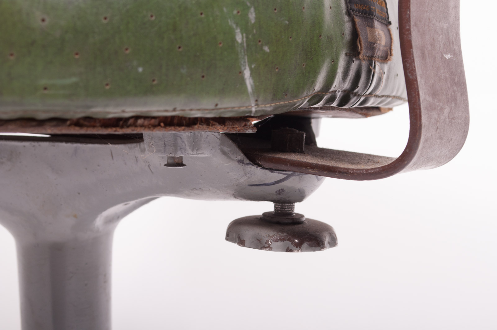 Mid Century Modern Cramer "Air Flow" Posture Chair