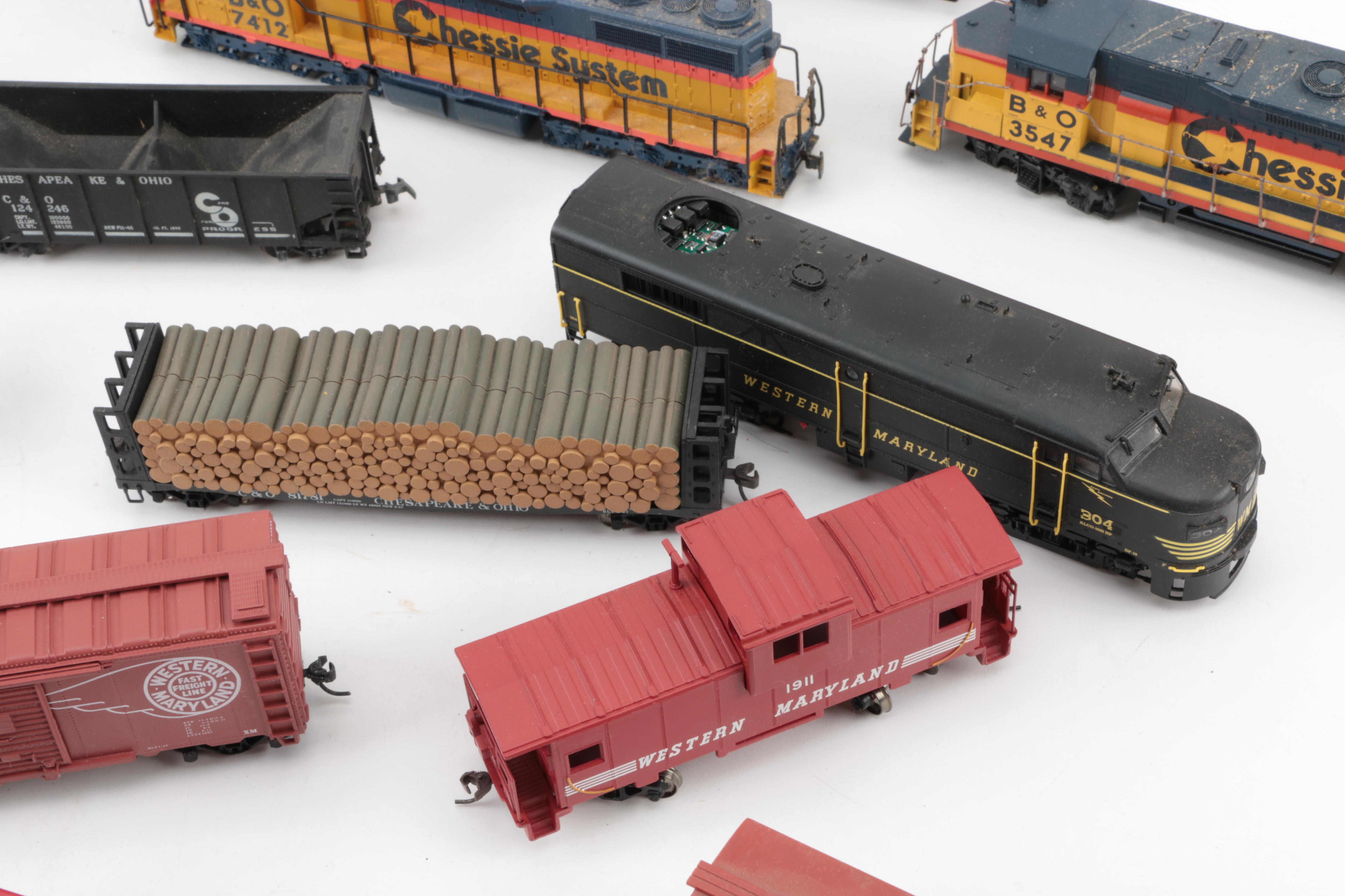 HO Scale Diesel Engines, Passenger Car, and Freight Cars