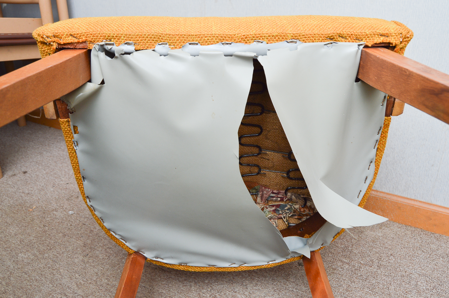 Mid Century Modern Barrel Chair