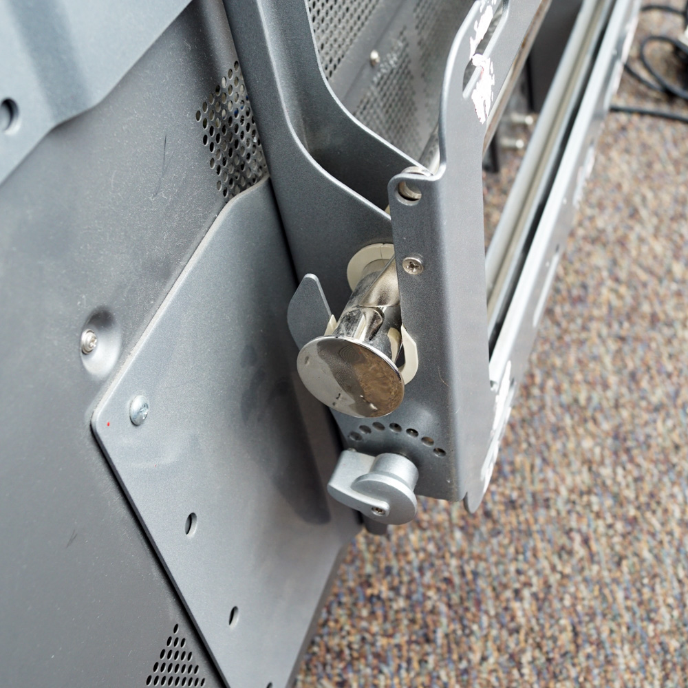 Zenith Television with Wall Mount