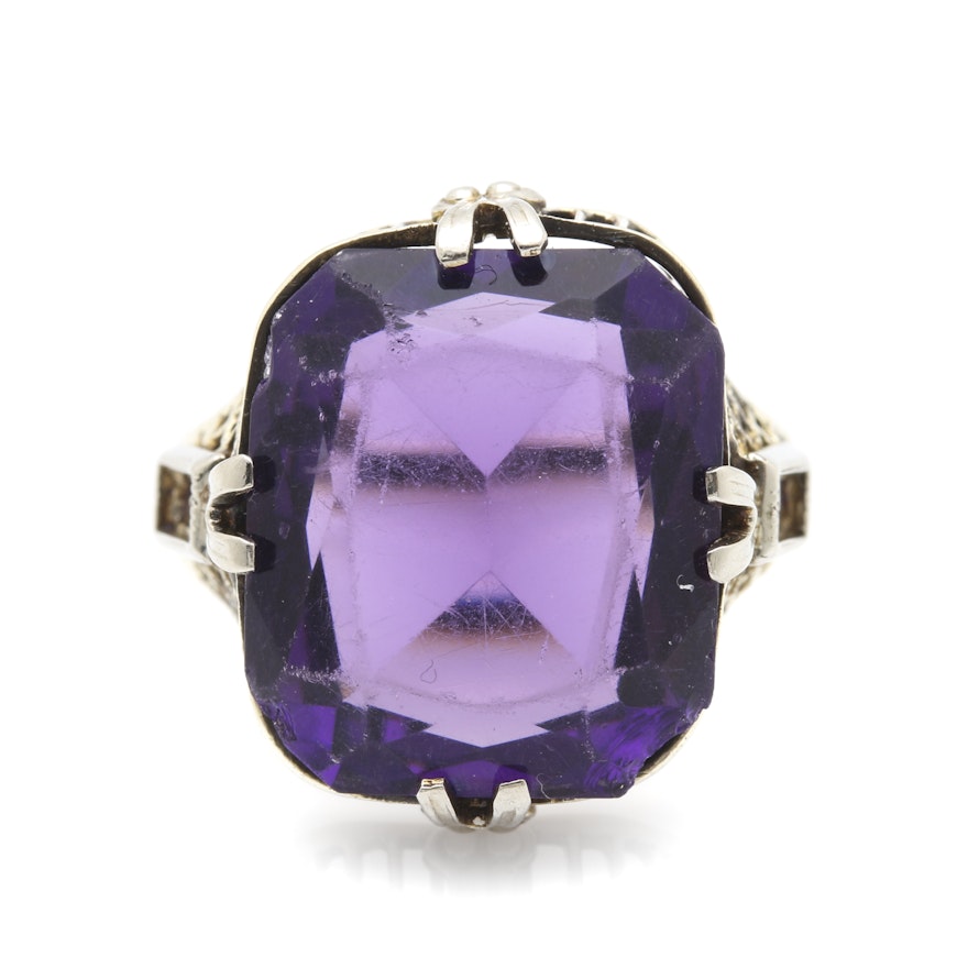 10K White Gold Purple Glass Ring