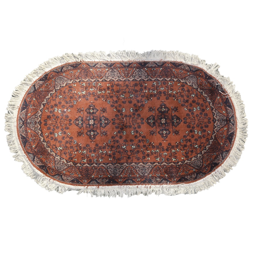 Power Loomed Persian-Style Oval Area Rug