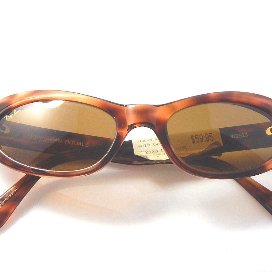 Ray Ban Sunglasses - W2523 Cat Eye