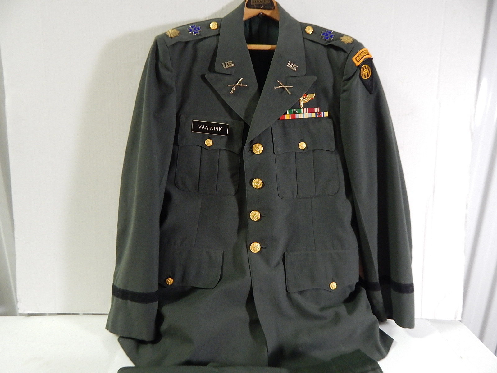 U.S. Army Ranger Uniform Jacket and Pants