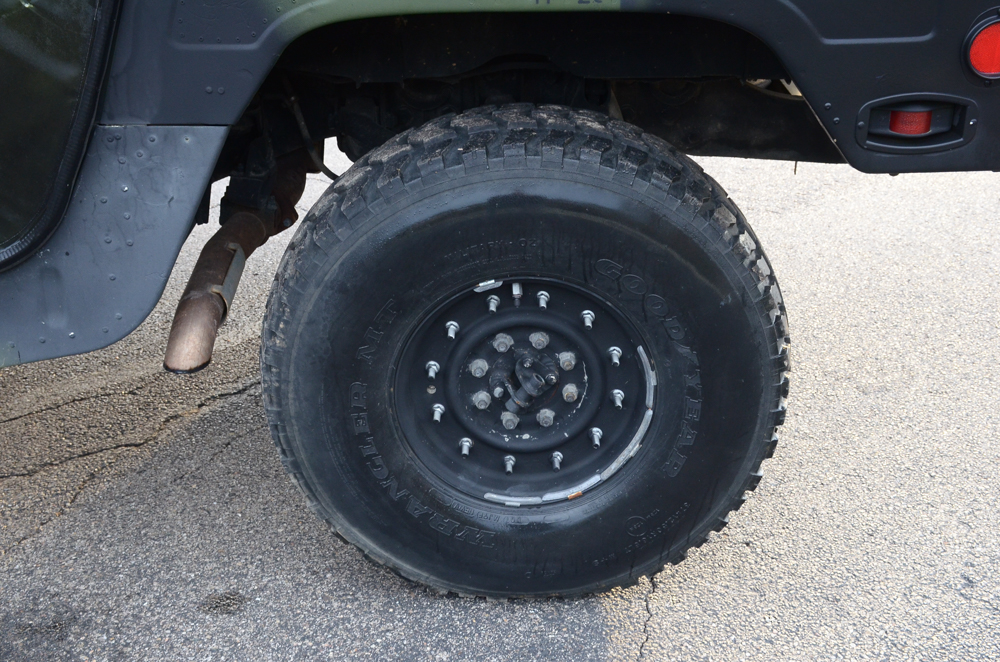 1992 AM General M998 Humvee 1-1/4 Ton Utility Truck