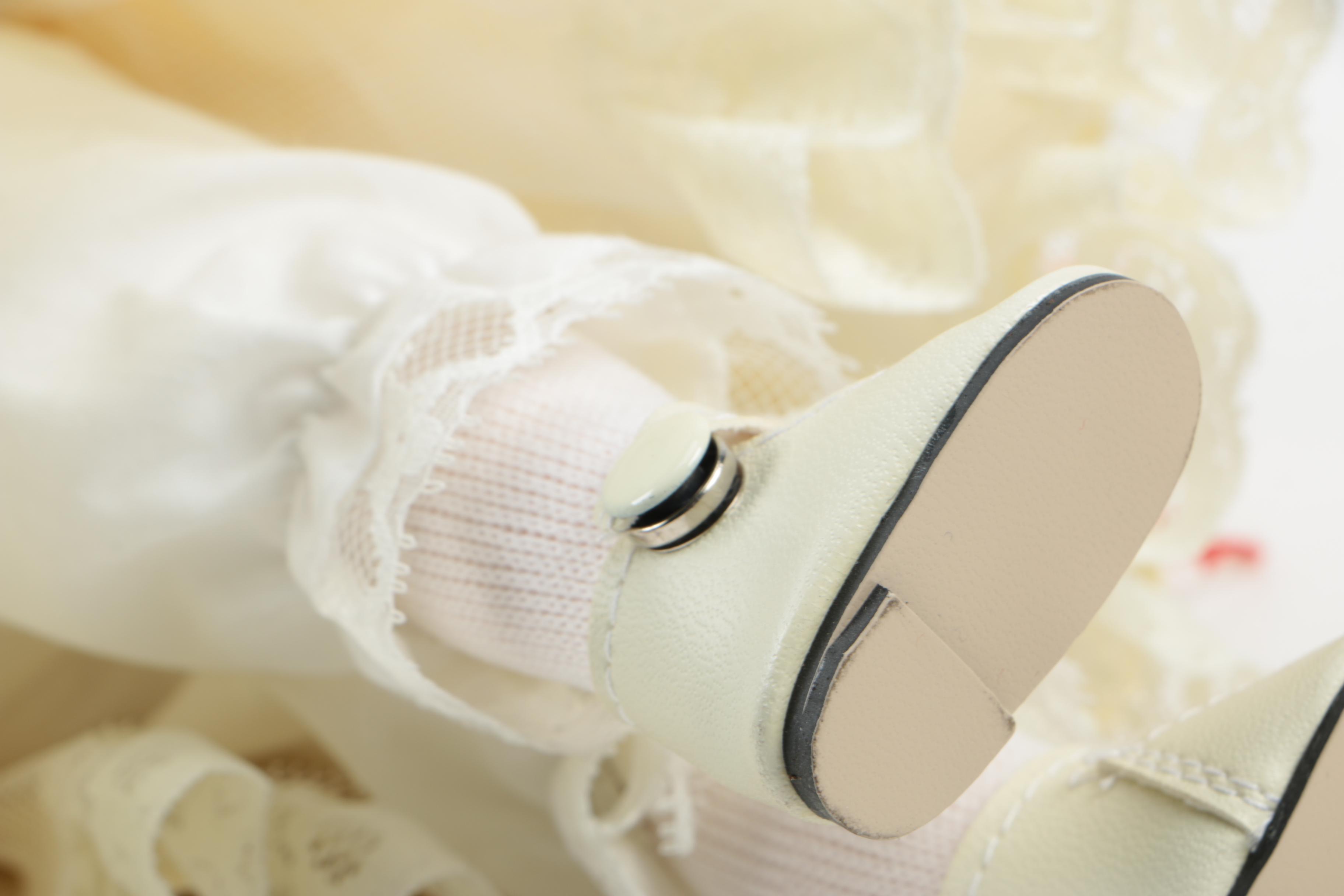 Modern Porcelain Dolls