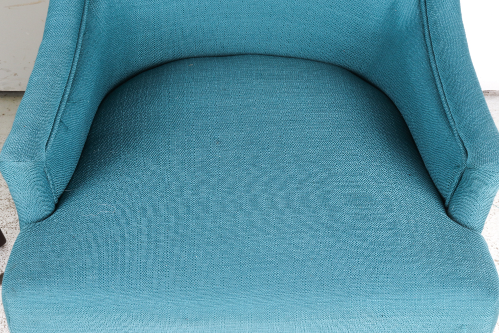 Pair of Modern Style Accent Chairs