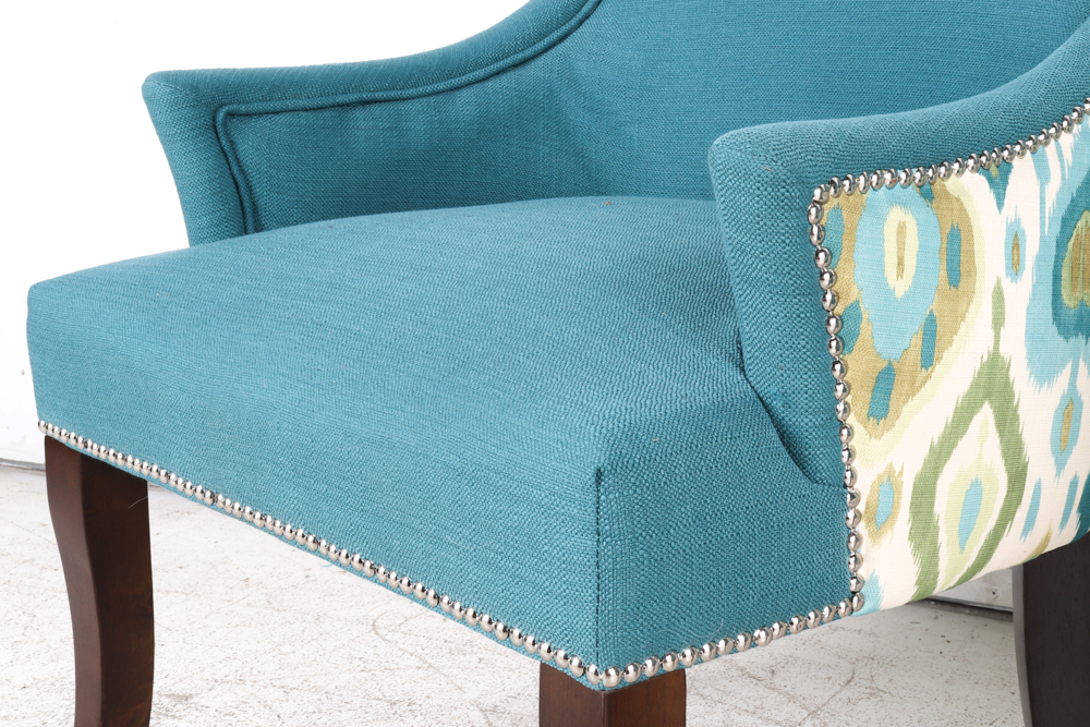 Pair of Modern Style Accent Chairs