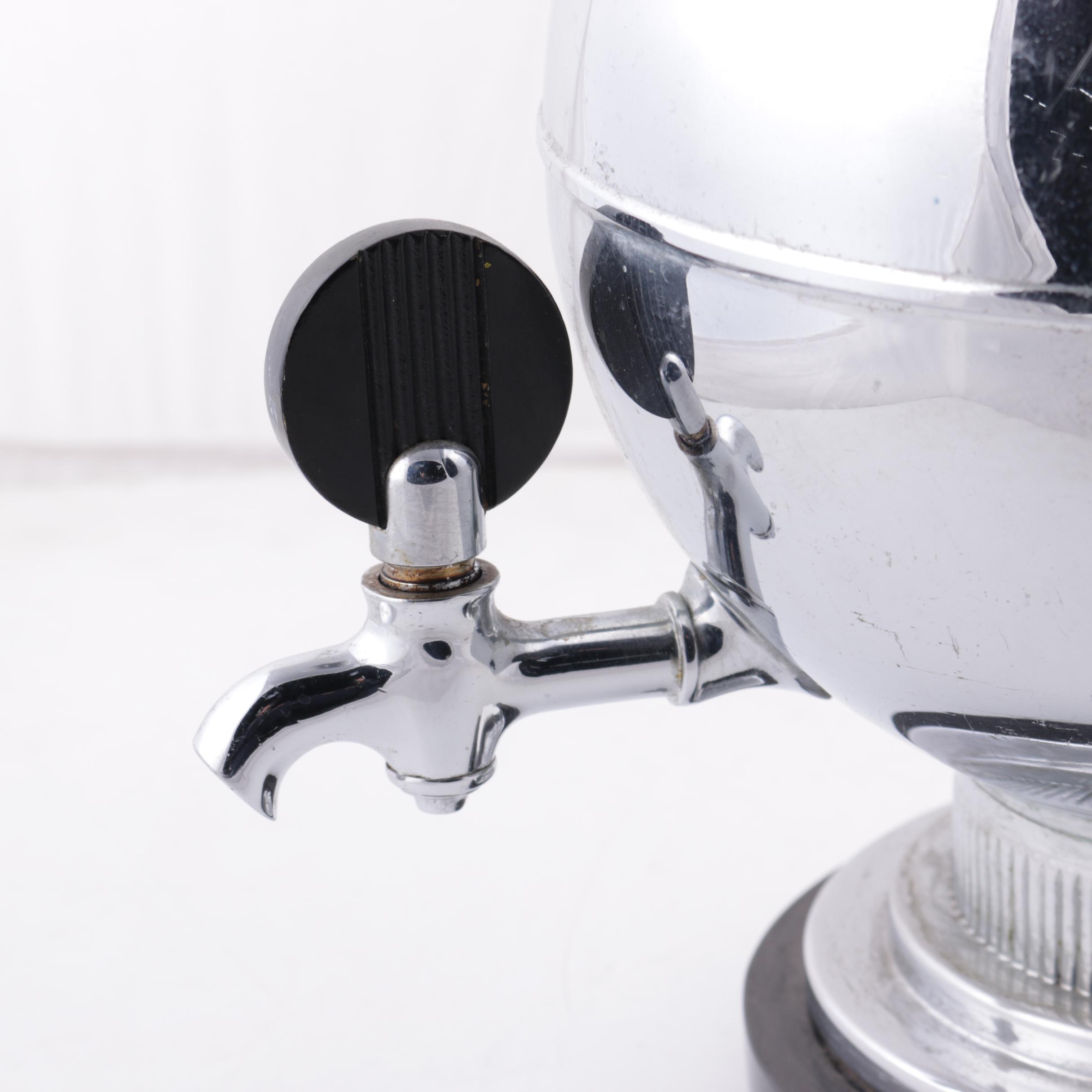 1930s Art Deco Manning Bowman "Harmony" Percolator and Additional Serviceware