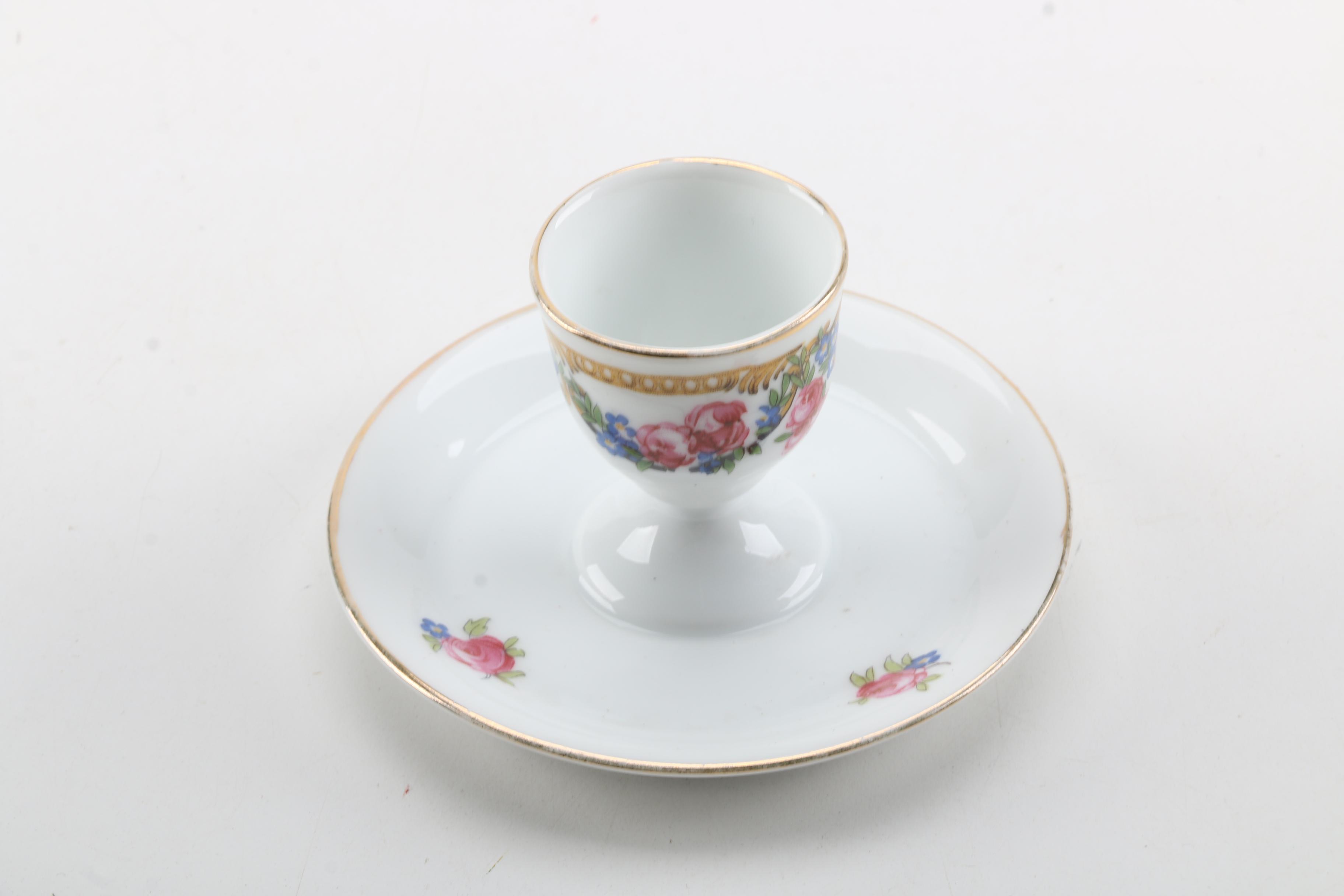 "La Reine Blanche" Porcelain Dish