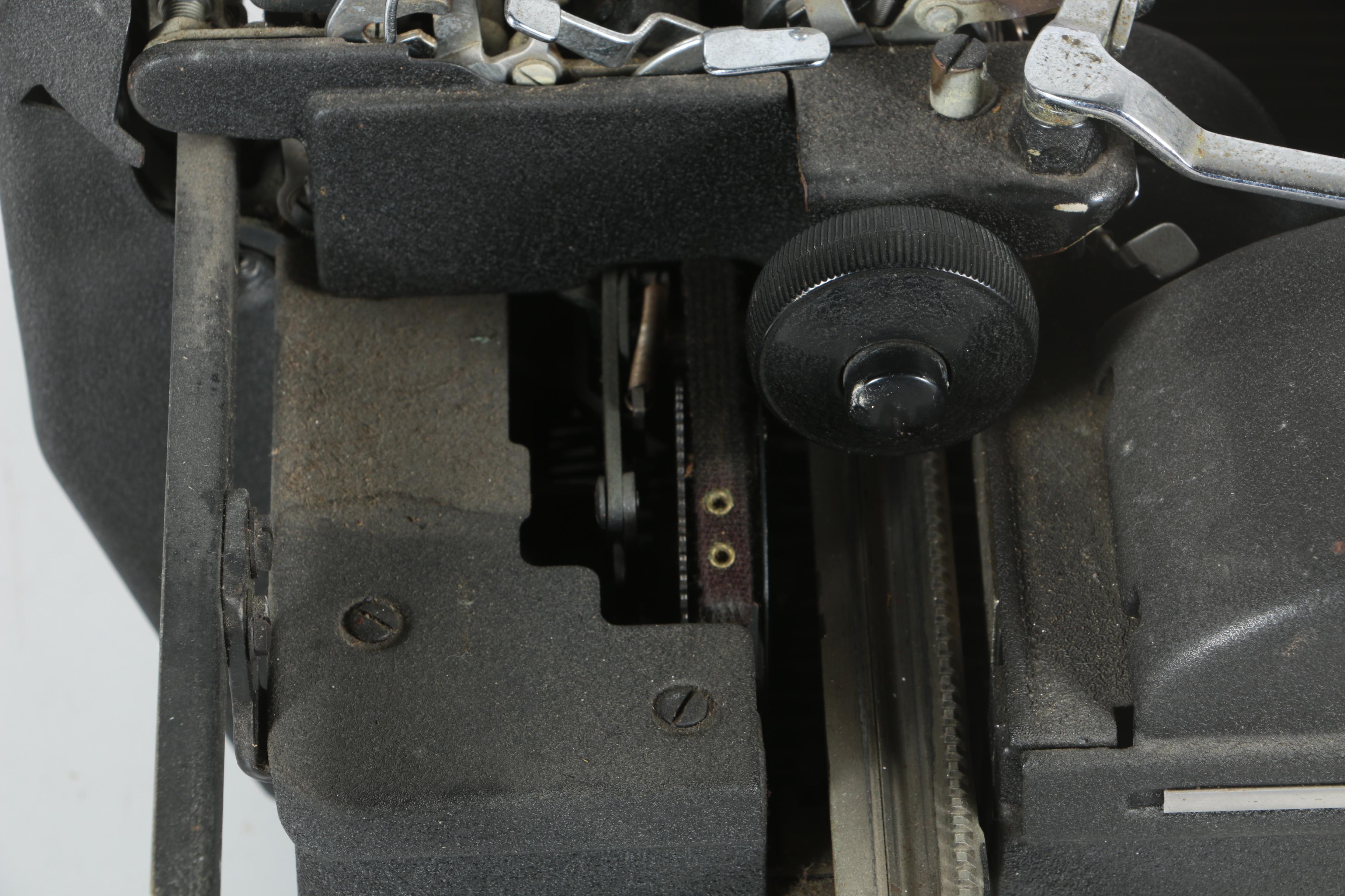 Royal Wide-Carriage Typewriter