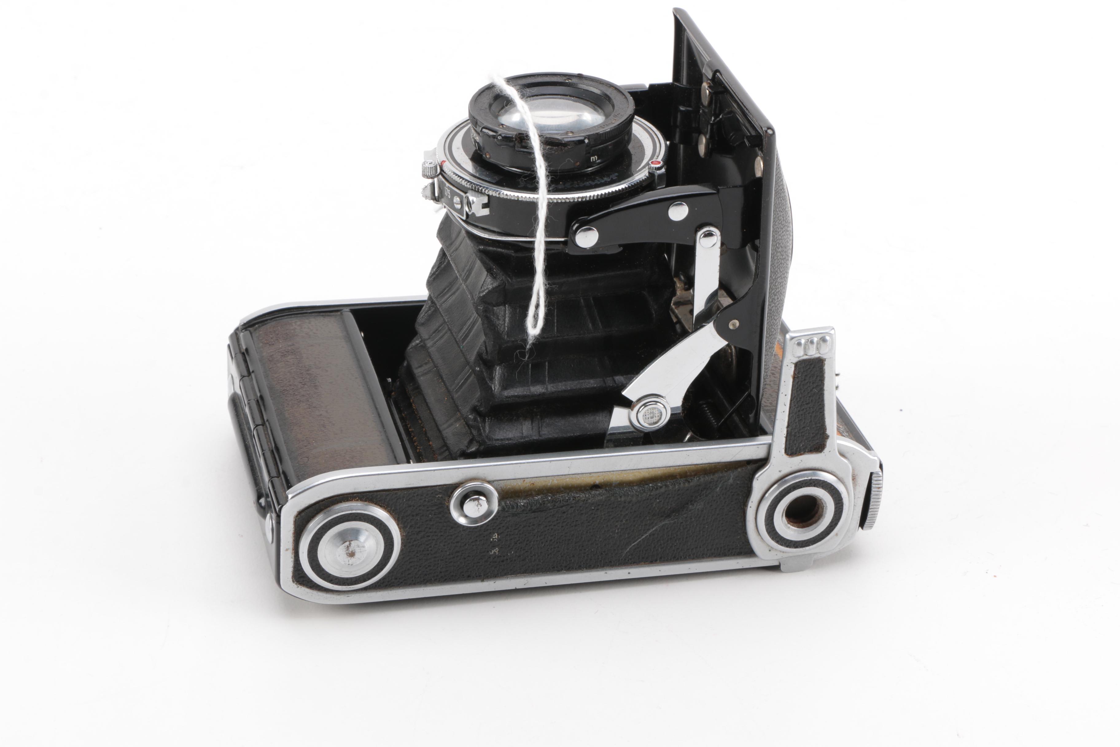 Vintage Minox Wetzlar, Voigtlander, Ansco Lancer, and Kodak Brownie Reflex Cameras