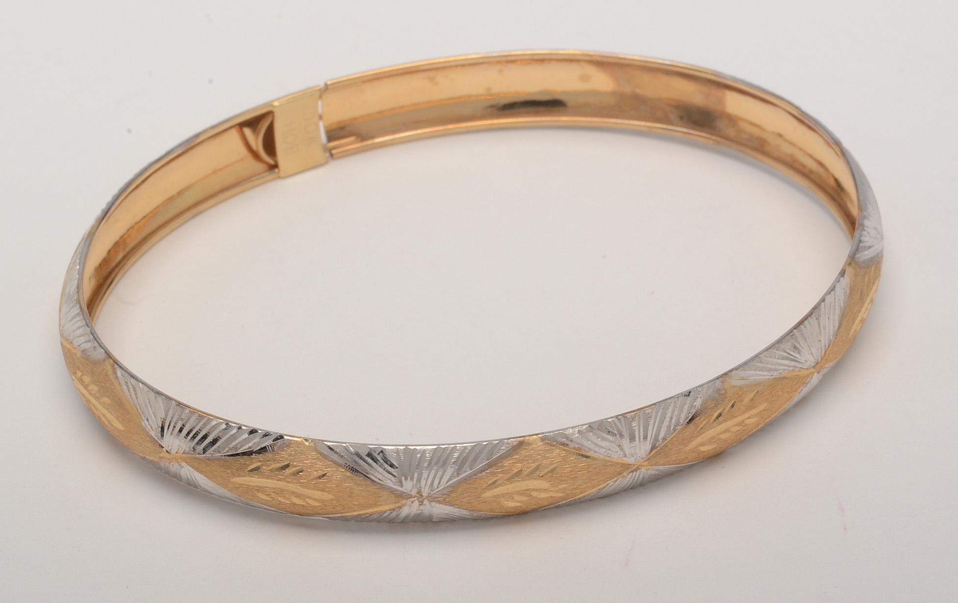 10K White and Yellow Gold Hinged Bracelet