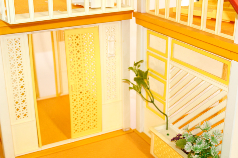 1980s-Era Mattel Barbie's Dream House