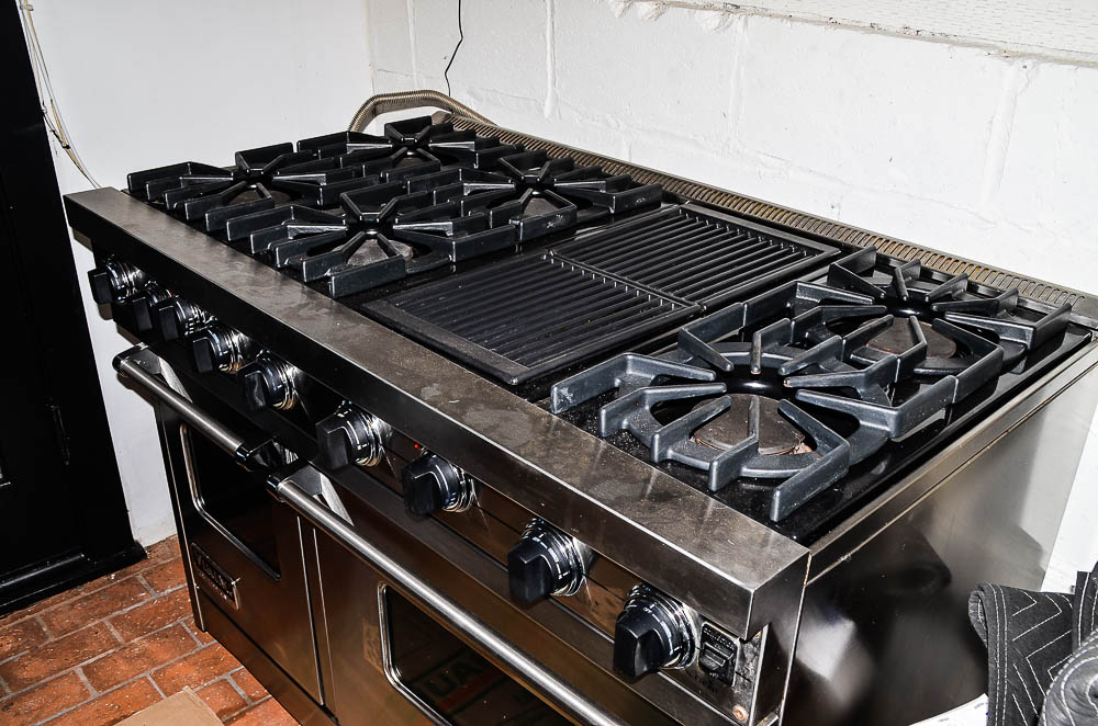 Viking Professional Gas Oven Range and Stove