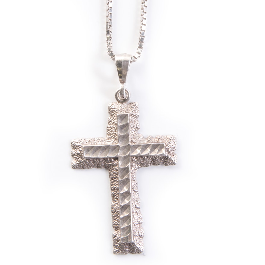 Sterling Silver Textured Cross Pendant Necklace