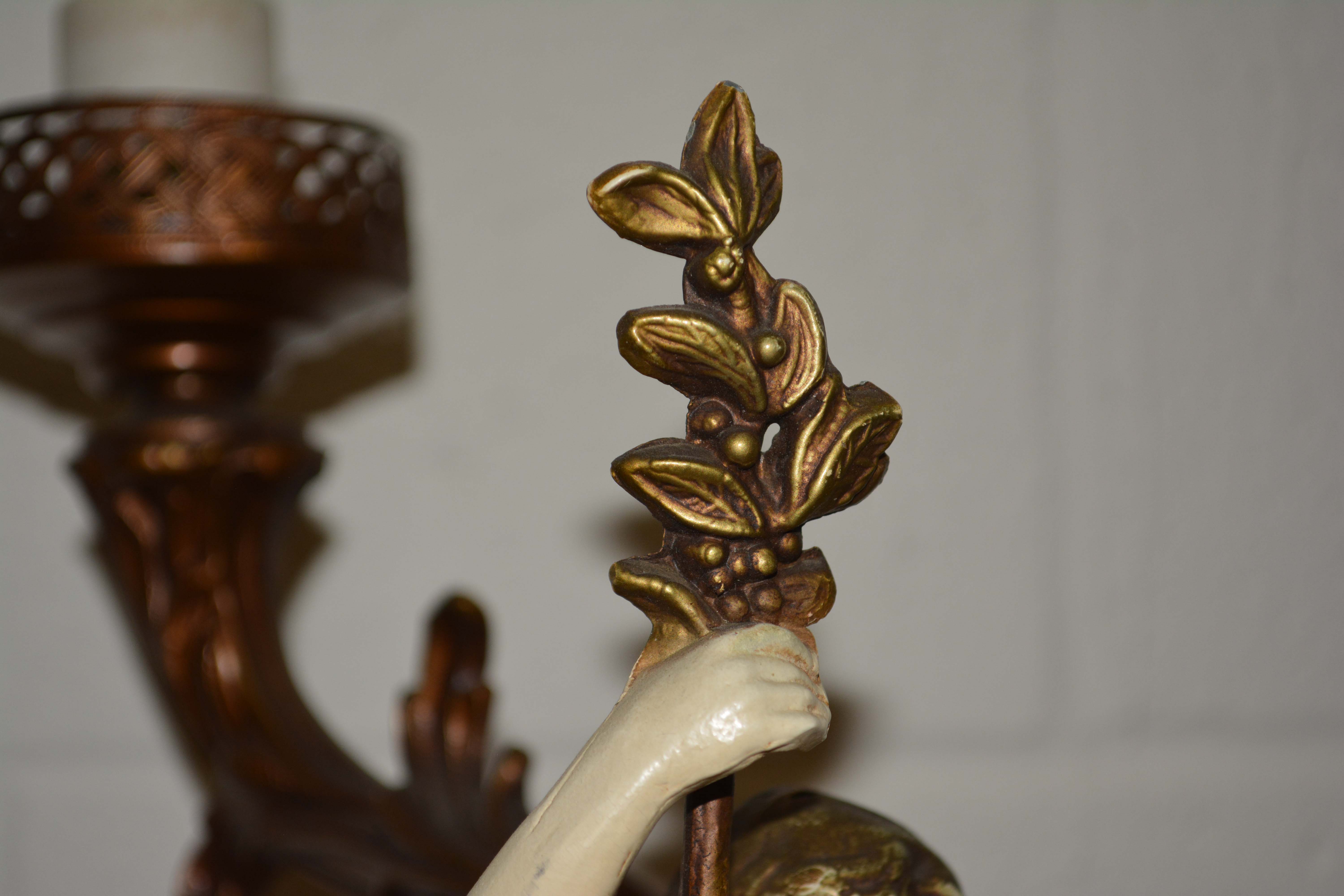 Vintage Figural Table Lamp