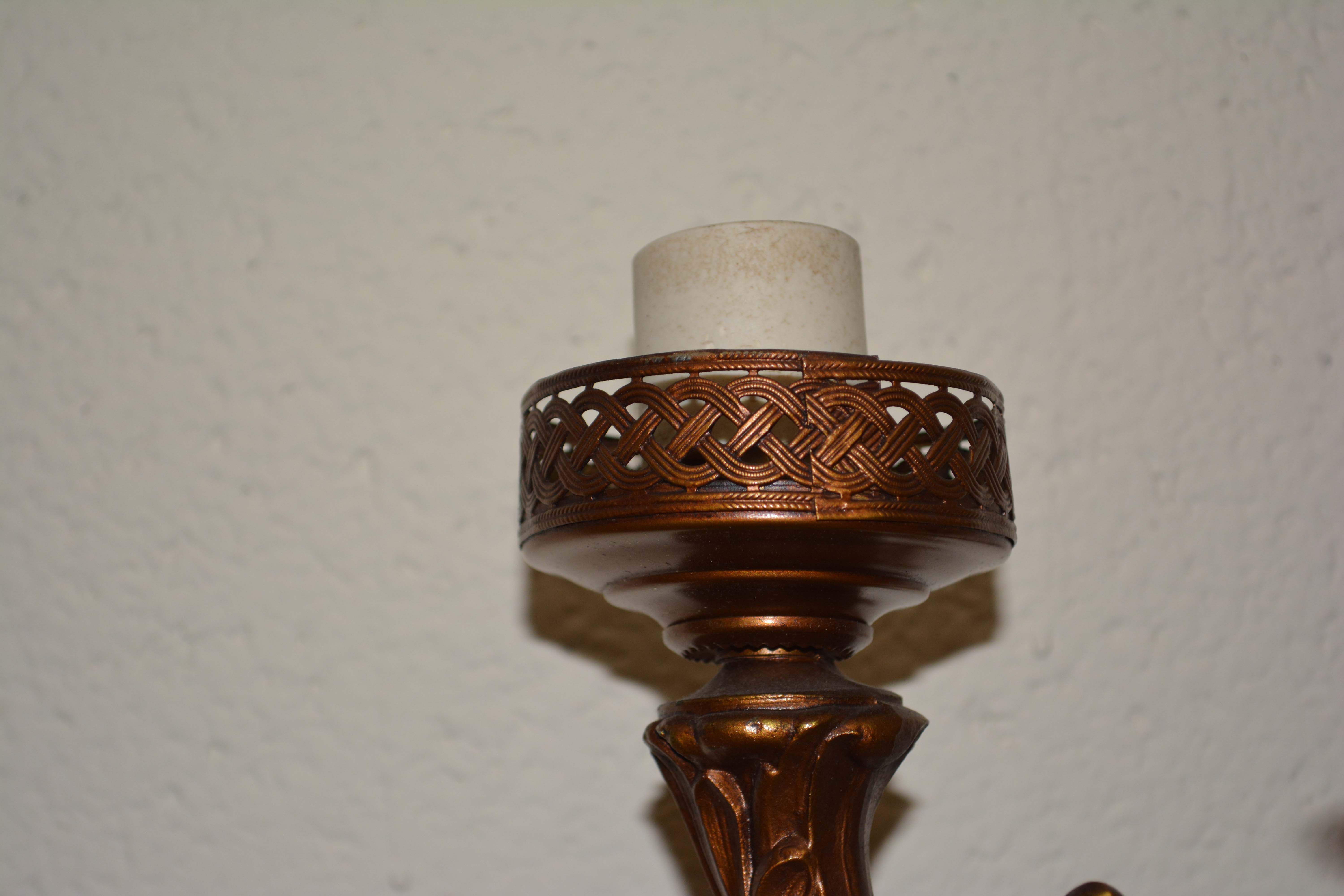 Vintage Figural Table Lamp