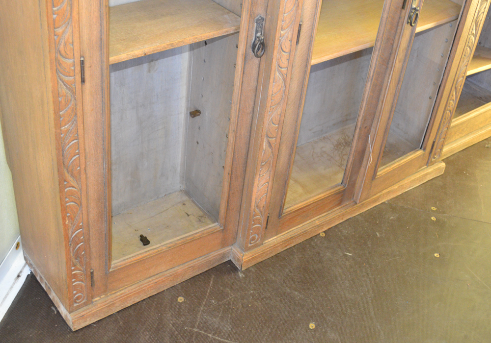 Antique Carved Italian Oak Hutch