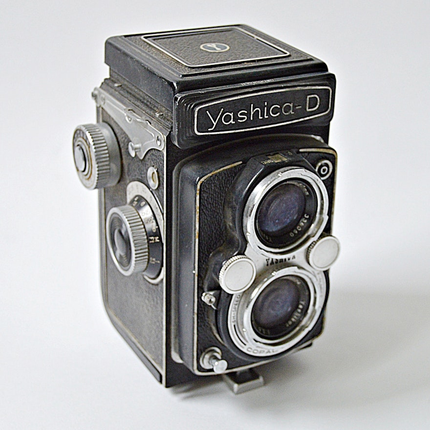 Vintage Yashica-D Camera