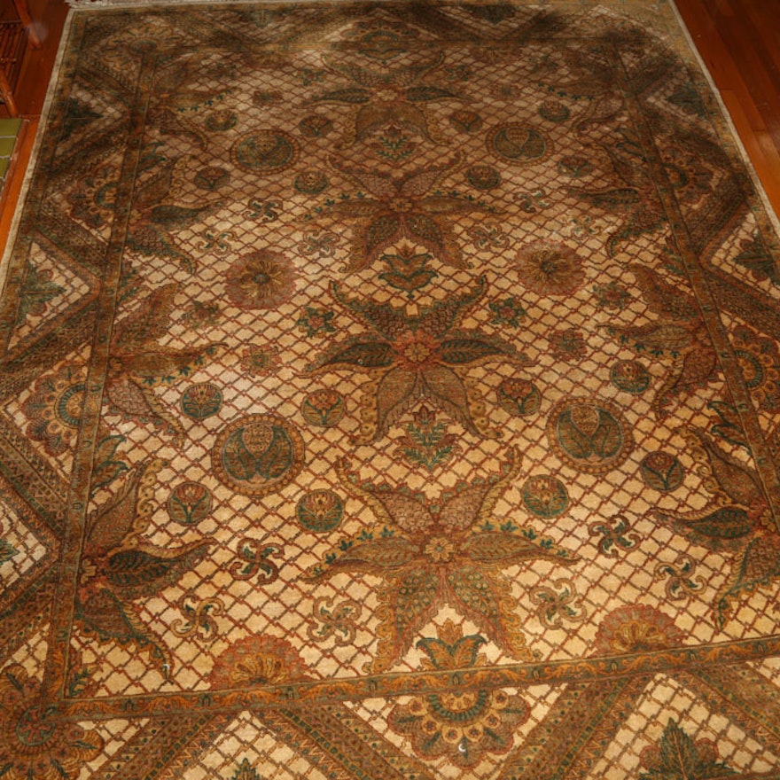 Finely Hand-Knotted Indian Wool Area Rug