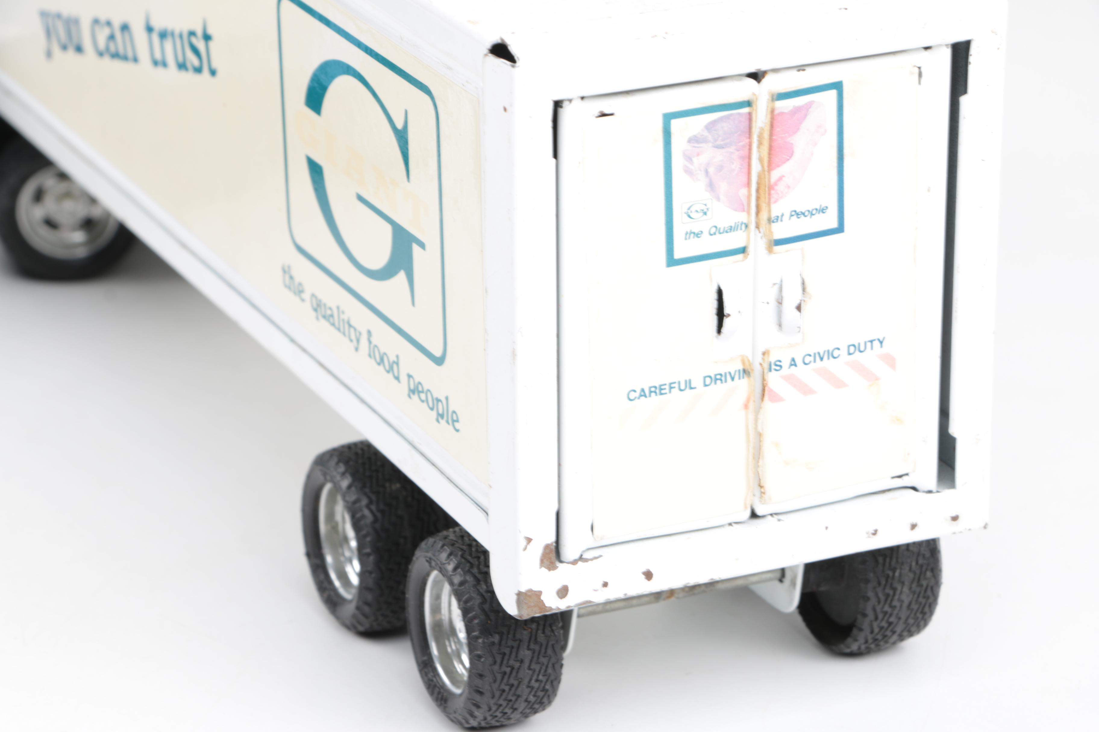 Giant Supermarket Die-Cast Tractor Trailer