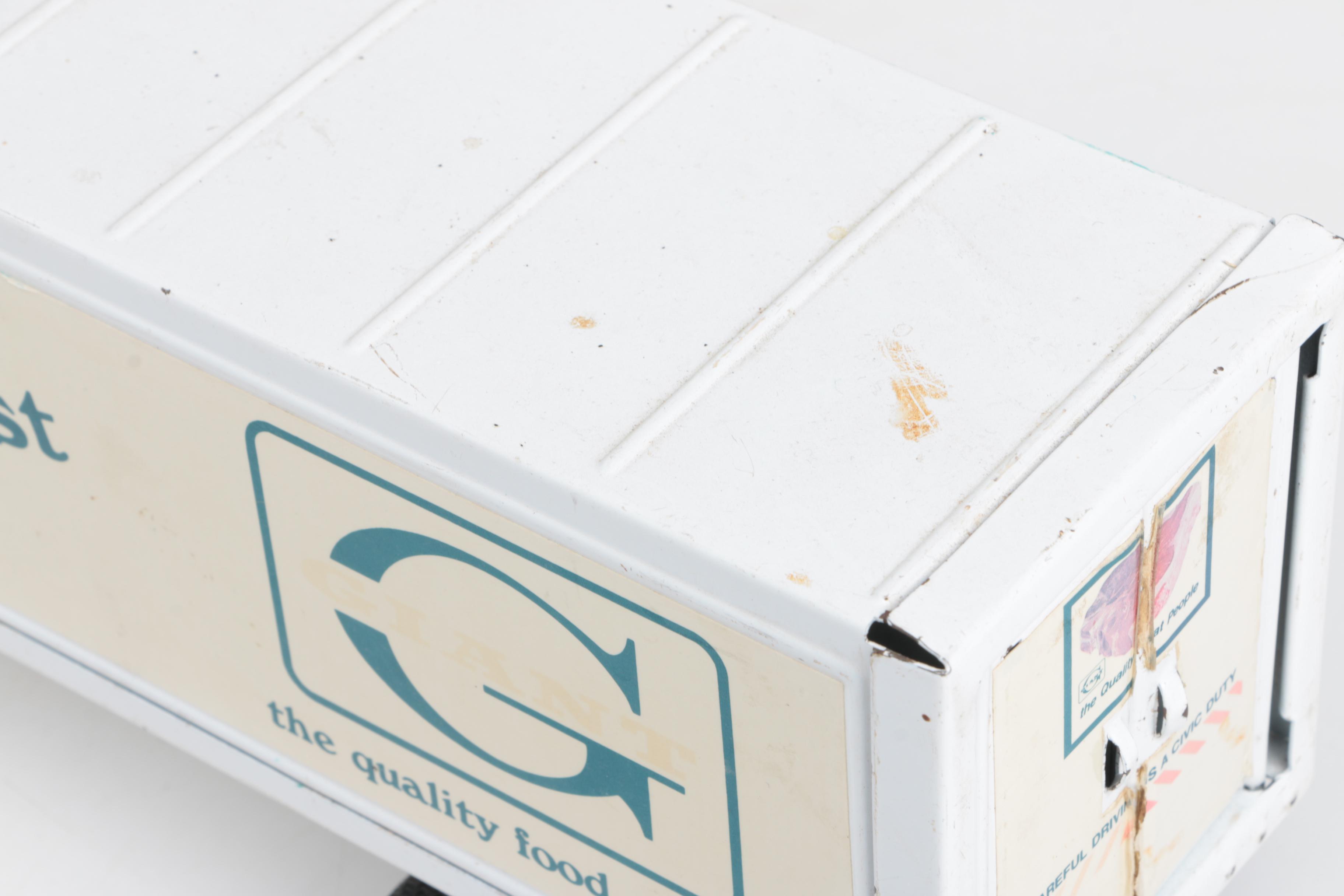 Giant Supermarket Die-Cast Tractor Trailer