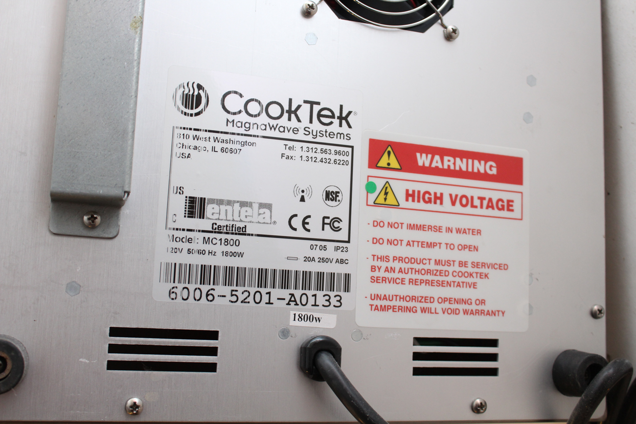 Cooktek Induction Range and Villaware Warming Plate