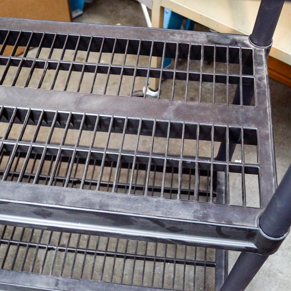 Collapsible Plastic Shelves