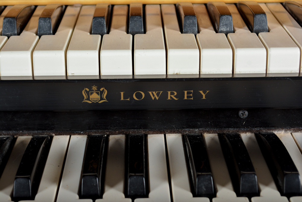 Lowrey Citation Theatre Organ and Bench
