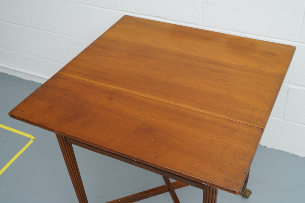 Vintage Cherry Finished End Table