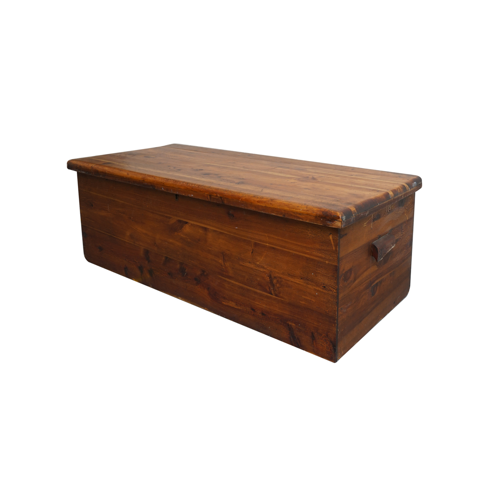 Cedar Blanket Chest by Lane