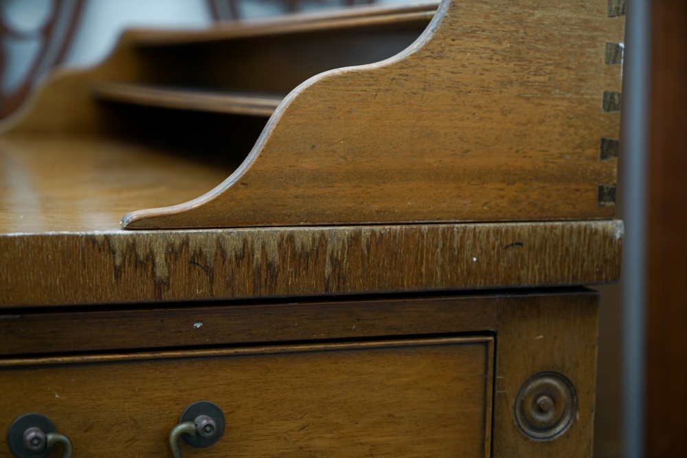 Vintage "George Washington" Desk by Kitinger