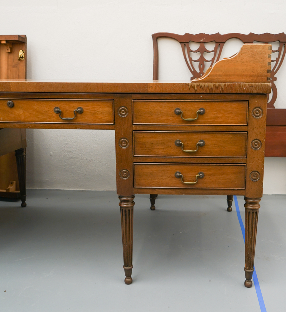 Vintage "George Washington" Desk by Kitinger