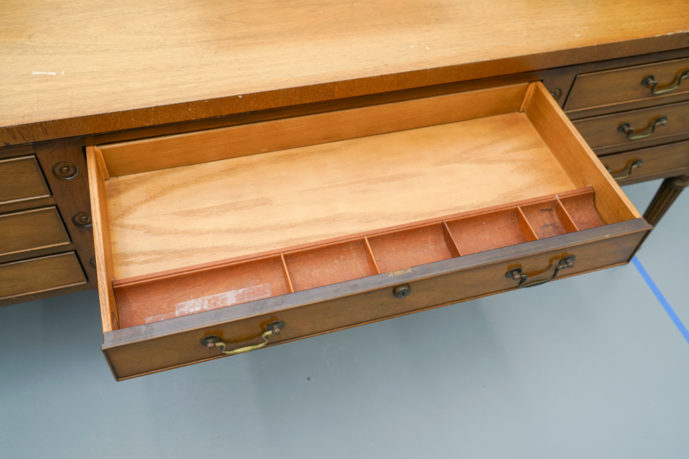 Vintage "George Washington" Desk by Kitinger